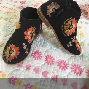 Zara Ankle Boots S 8 Or 25